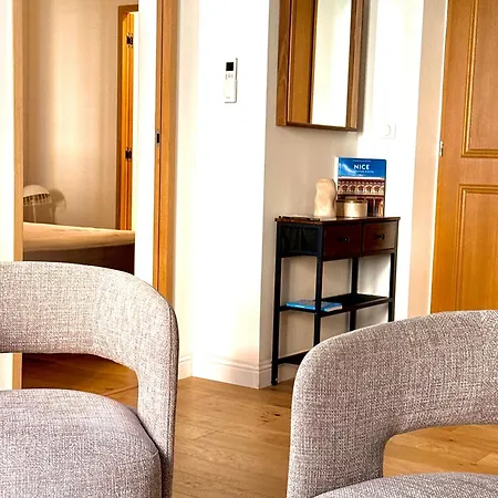 Gold Square Of Great Duplex Renovated Ac Appartement